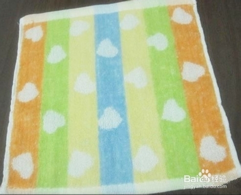 如何去除玻璃瓶上的透明胶带的胶