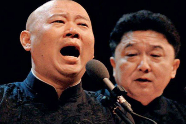 郭德纲与范振钰关系那么好,为什么没拜师范先生?