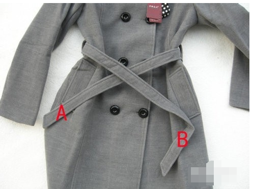 斜领蝴蝶结怎么系 t014ac252fed2584017.png