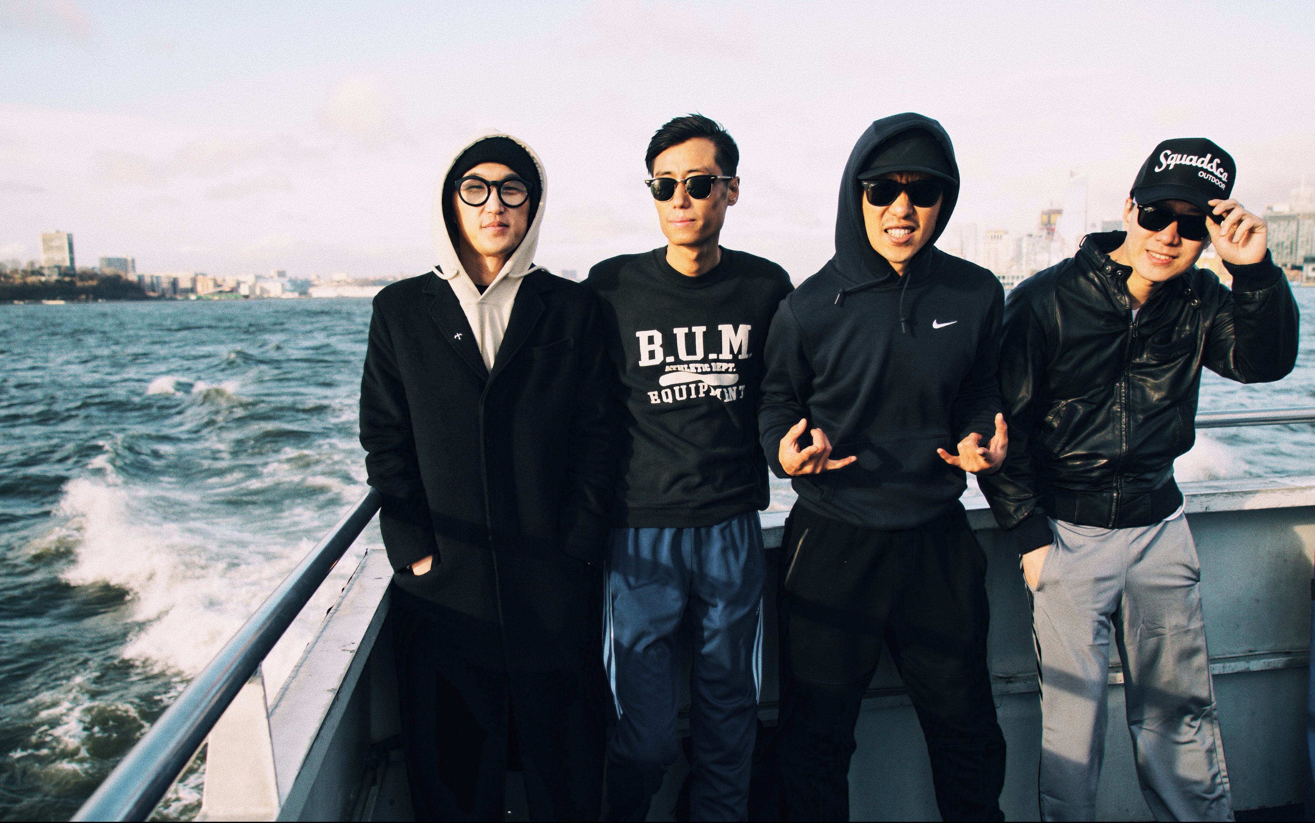 逃跑计划,毕业不散场, b>青春不再见 /b>