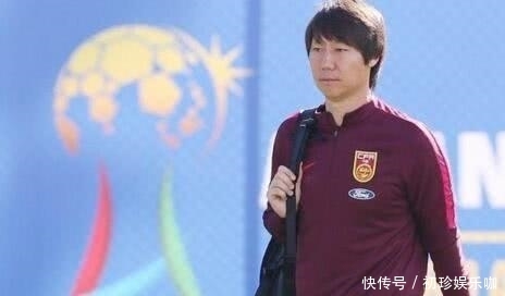 东亚杯李铁发布会