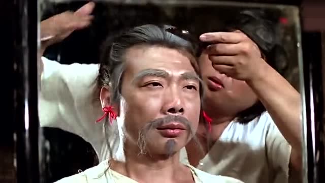 咸鱼翻生洪金宝,石破天,午马,曾志伟经典搞笑片段!