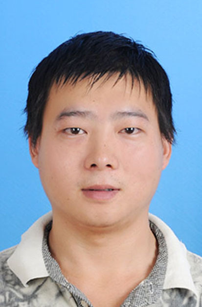 同样的司法考试照片头像比例过小。求帮忙修改