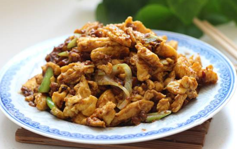 酱炒鸡蛋的做法