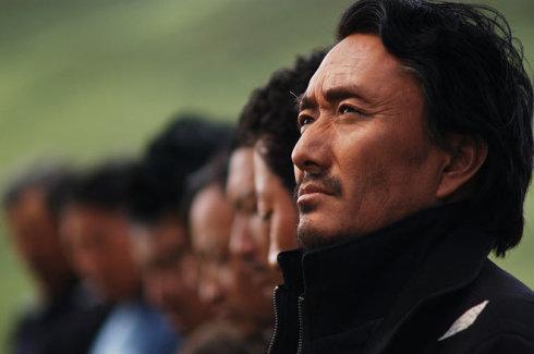 扎巴多杰的喋血玉树