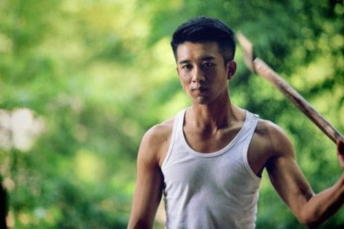 学生兵里杜少芸的扮演者是谁