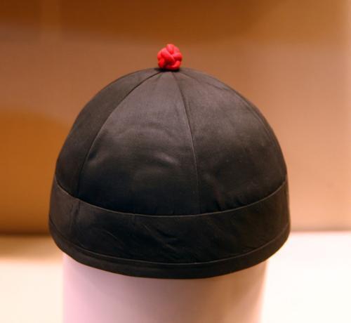 清朝的瓜皮帽是什么样的