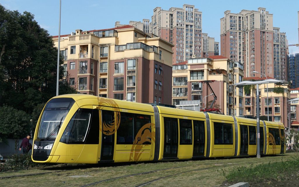 成都有轨电车2号线pov( 成都西- 郫县西)