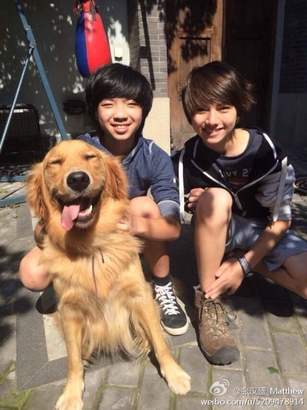 求00后f4的张汉盛帅气照片