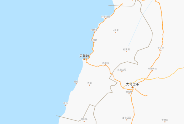 地形可分为沿海平原,沿海平原东侧的黎巴嫩山地,黎巴嫩山东侧的贝卡谷