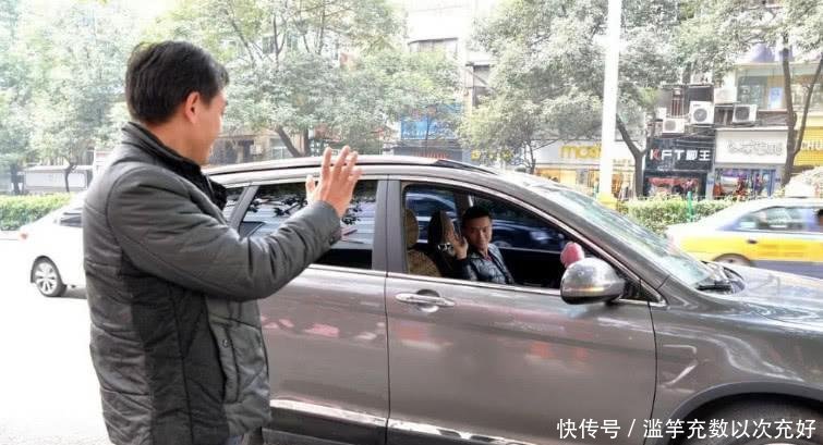 网约滴滴车怎么接单