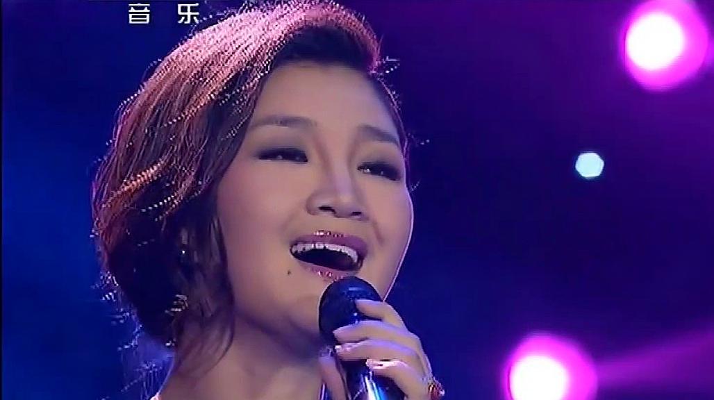 降央卓玛一首《红梅赞》清新悦耳,扣人心弦,彰显中华之美