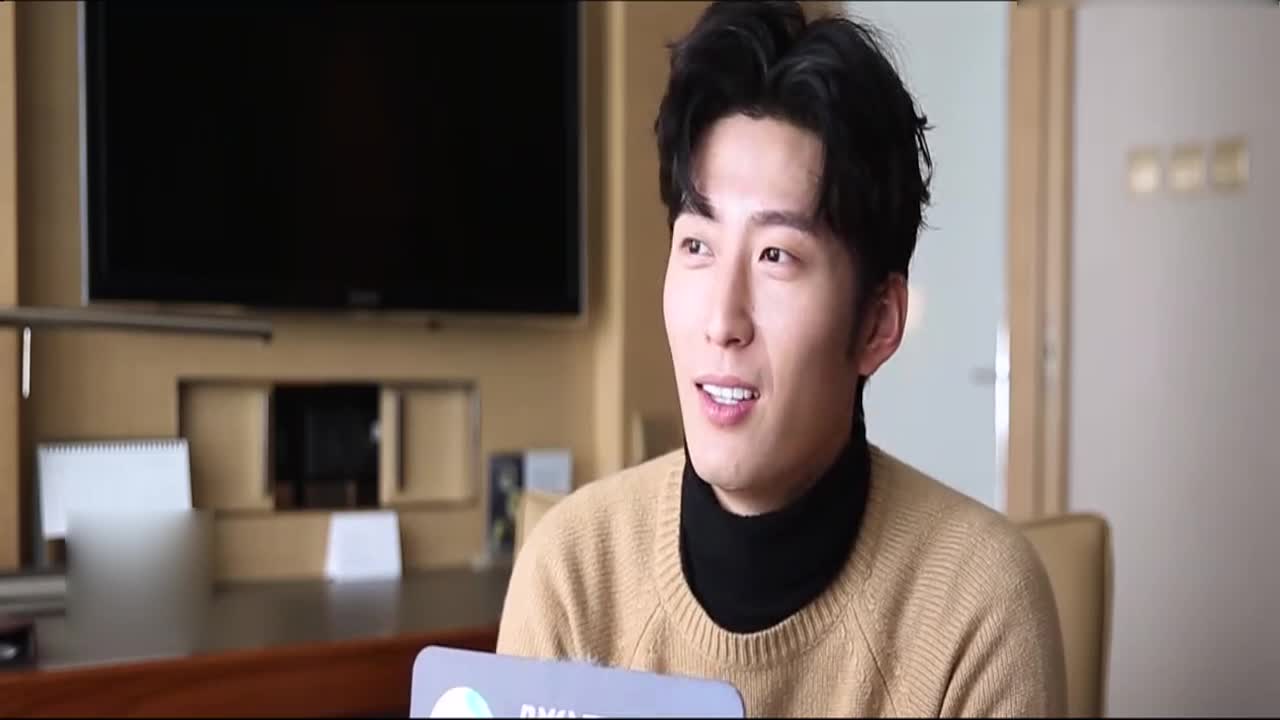 窦骁专访:里最想演硕风和叶,我就喜欢夸父斧,特别牛!