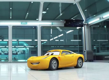 《 赛车总动员3》片段:酷姐夕阳红式训练惹麦昆不满