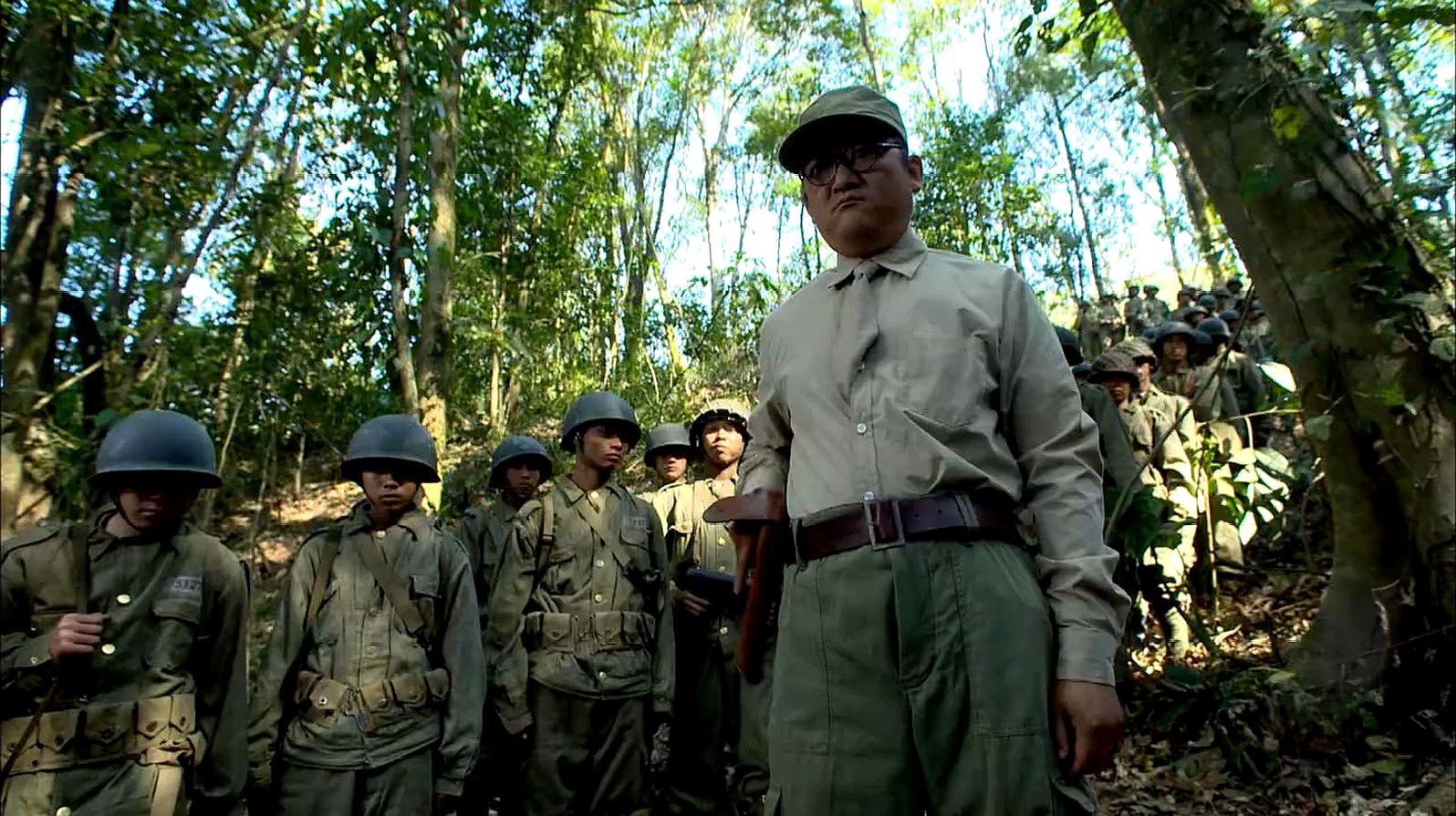  b>远征军 /b>重返 b>野人山 /b>,不料却看到阵亡将士遗骸,这一刻让人