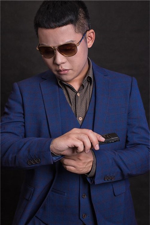 刘轩豪的爸爸是什么人