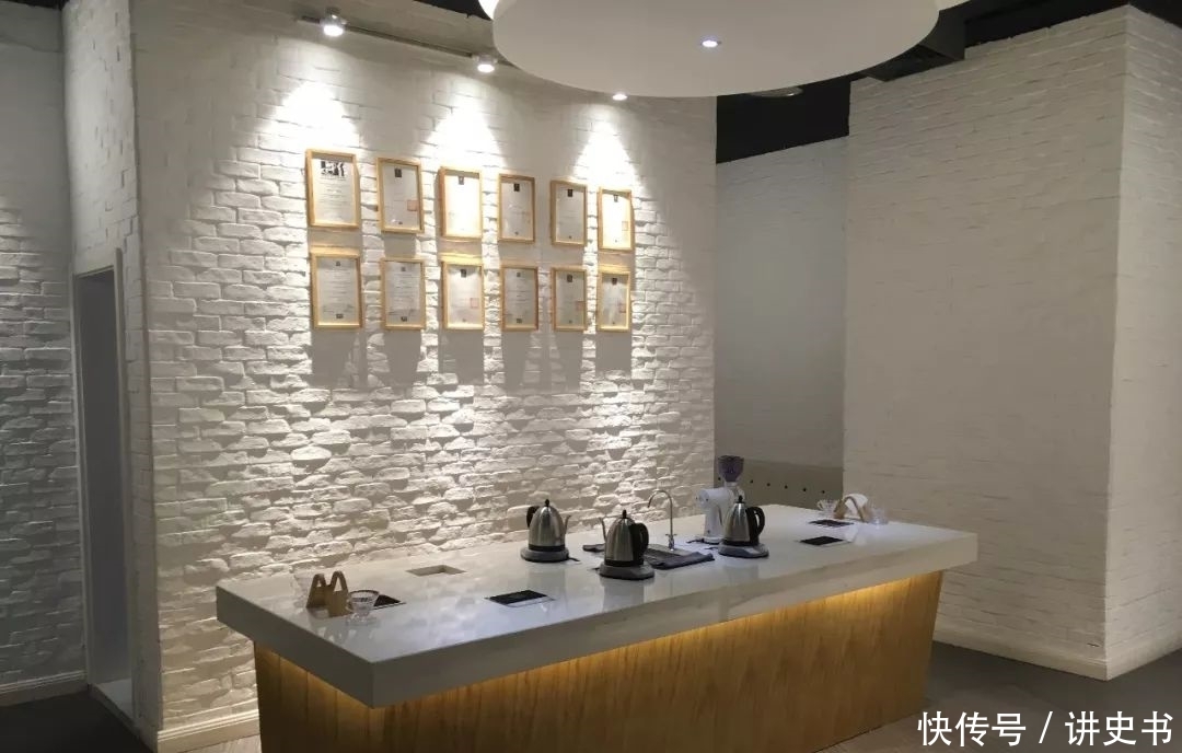 香港在重庆那边