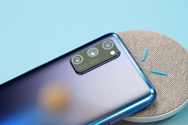 荣耀20pro与v30拍照