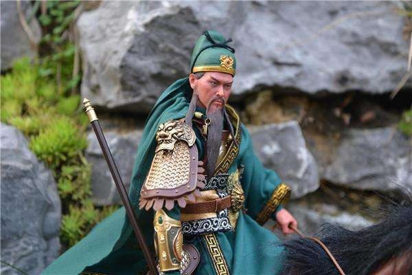 关平本是关羽亲生儿子,为何罗贯中要把他写成关羽义子?