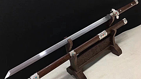 看看这个神器  银装豪华 唐刀