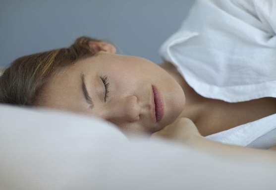 go to bed和go to sleep的区别是什么?