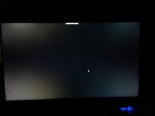 大佬们ips屏幕这样漏光算严重吗