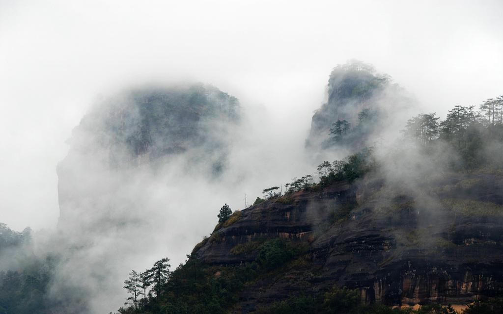 武夷山雨景电脑壁纸[图7]