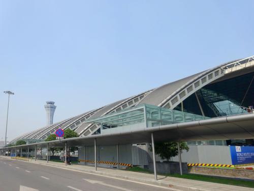 成都双流机场T1航站楼和T2