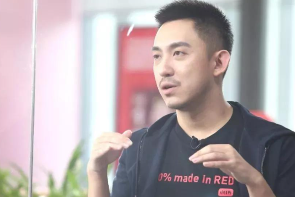 毛文超和瞿芳什么关系?