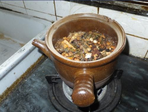 请问熬中药一般可以熬几次?