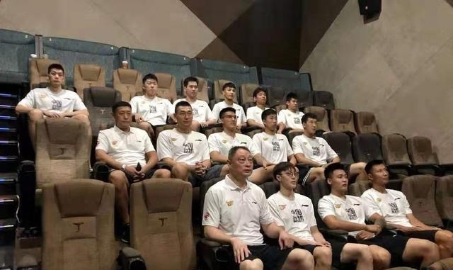 深圳对江苏男篮25日