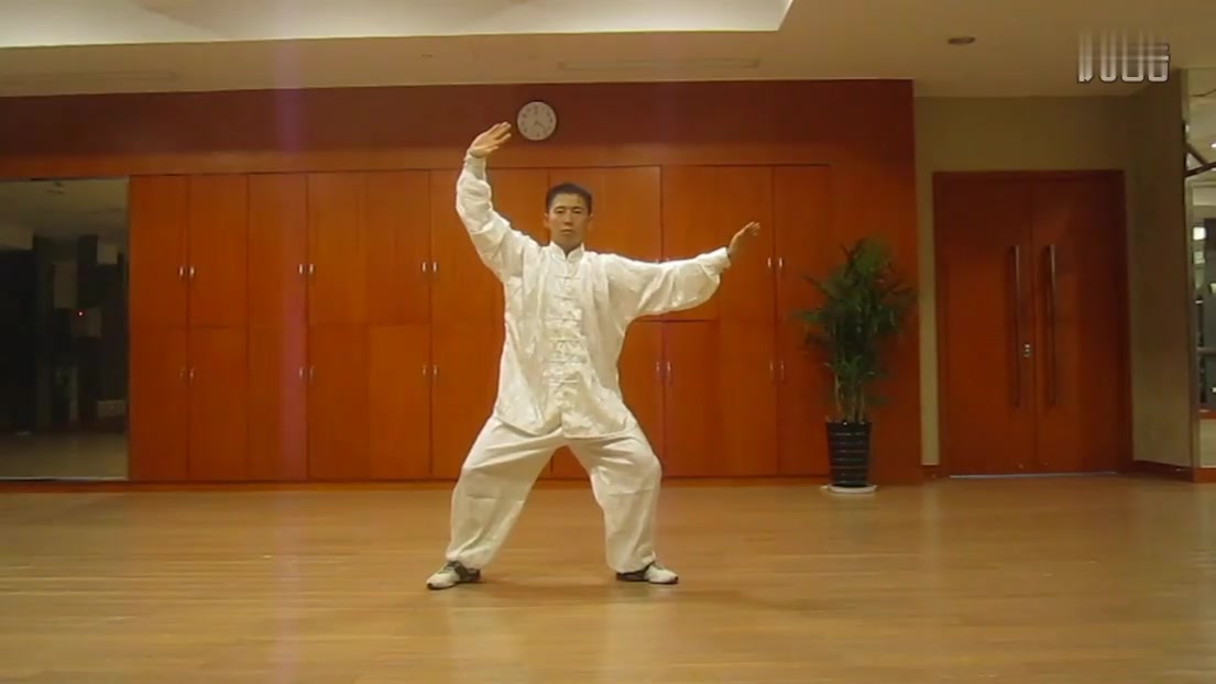 好看视频上传时间:1年前时长:20:42吴式太极拳108式腾讯上传时间:3年