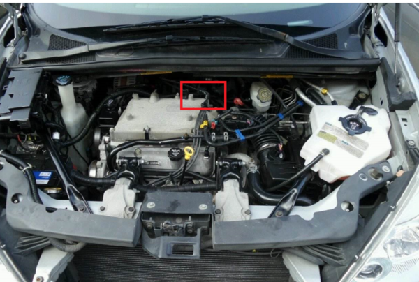 五菱之光的燃油泵继电器在车的什么位置