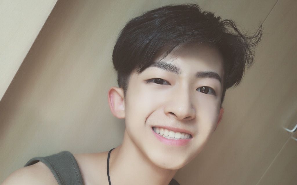 【第一弹】粉丝破百万的 b>抖音 /b>男神们,快来认领吧