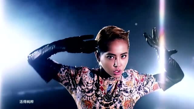 jolin蔡依林倾情演唱《 b>第二性 /b>》