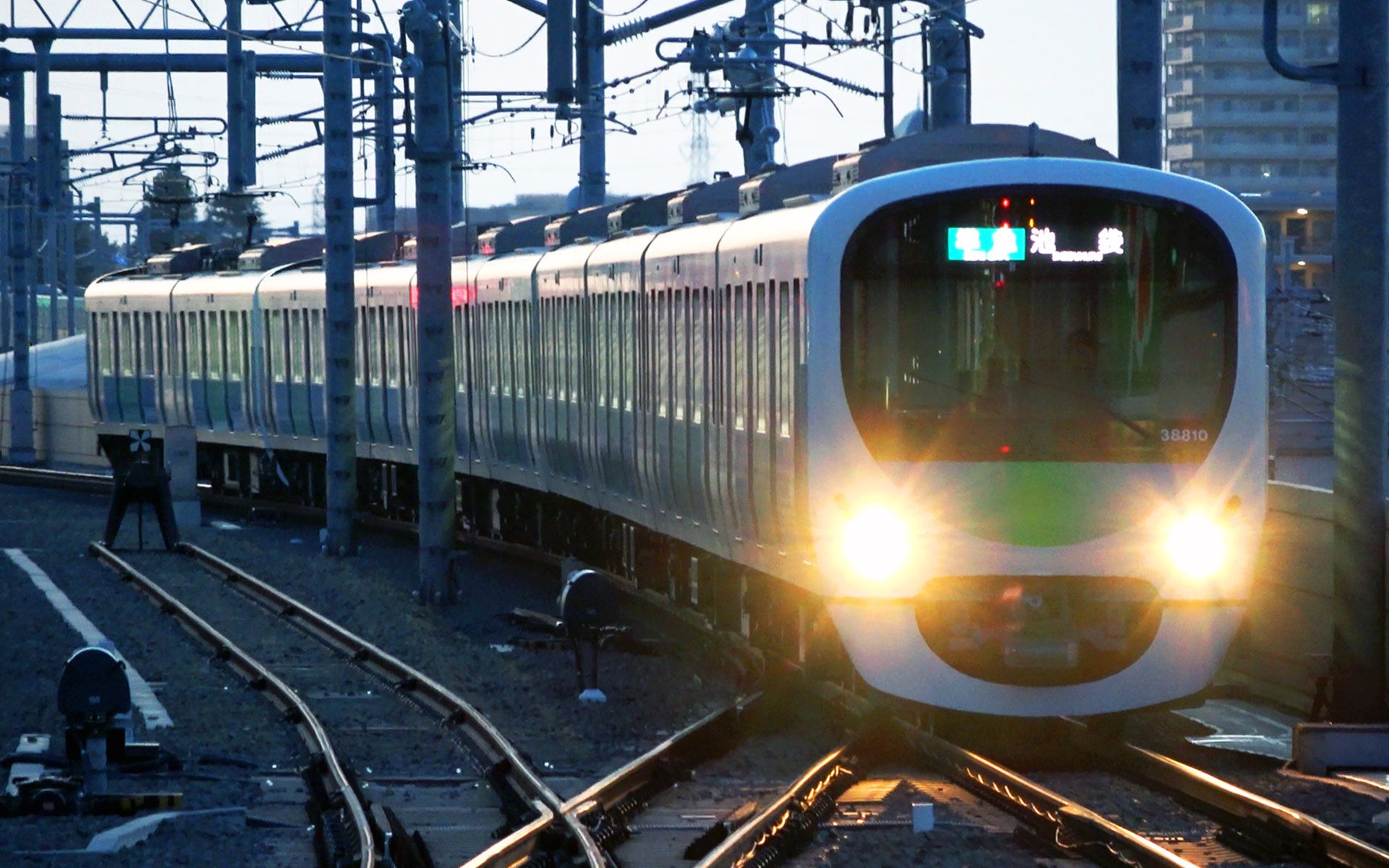 西武铁道】 西武铁道池袋线/新宿线上列车发车,到达的视频合集