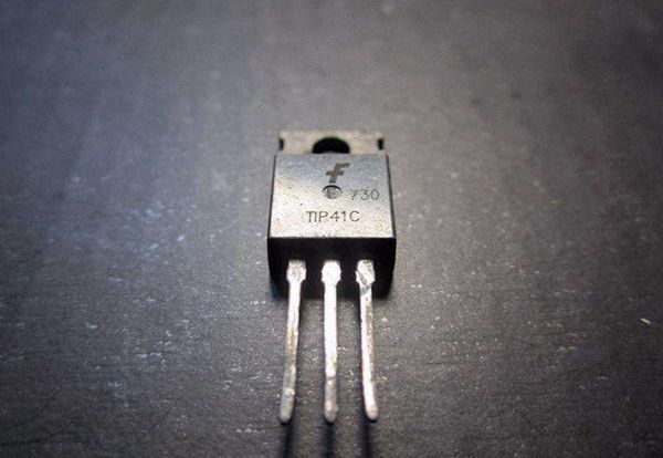 tip41c是什么型号三极管?参数是?
