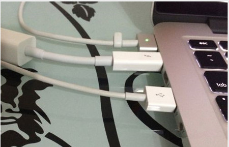 iPhone5s充不进电 苹果5s关机后充不进电怎么