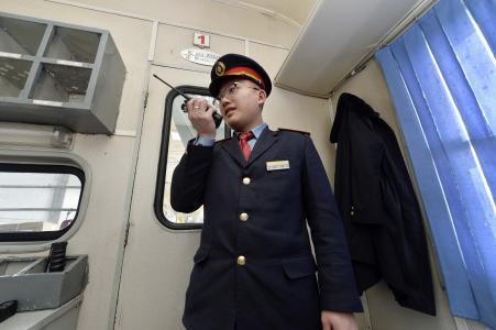 有人乘坐过上海-银川k1332次列车吗?16
