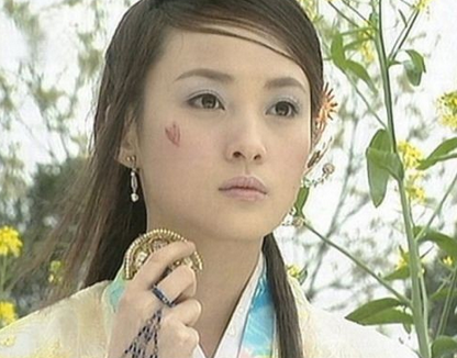 风云里的梦是谁扮演的