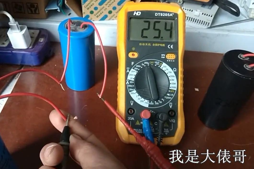 2个电容串并联后容量有什么变化?