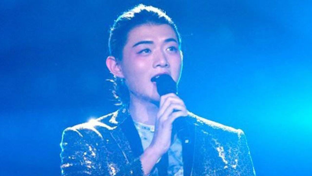 霍尊翻唱《九儿》实在太好听了,带上耳机享受这音乐的震撼吧