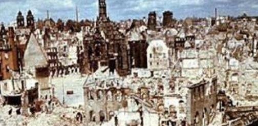 社会主义制度的完善和发展是一个