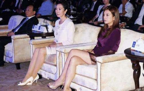 王思聪和他妈妈关系怎么样