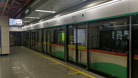 2020年4月11日,广州地铁9号线(飞鹅岭站—高增站)本务广州地铁集团