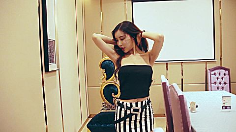 《d  怪医》女神王一霏动感舞姿戳这里