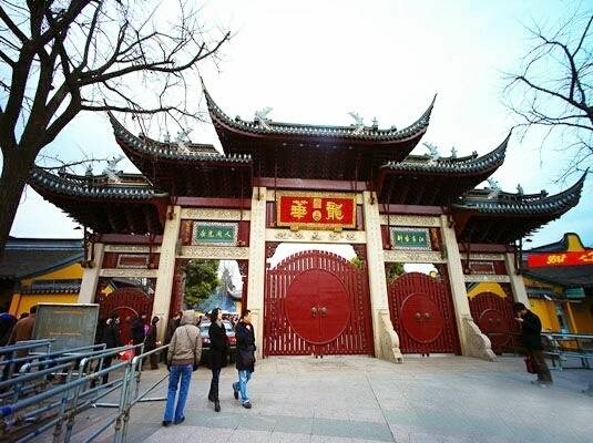 上海龙华寺 占地面积