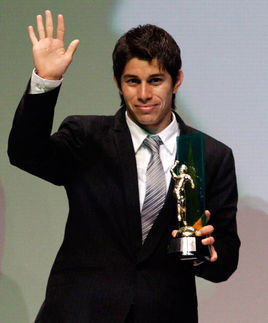 孔卡能否加入中国国籍,代表中国队打比赛?