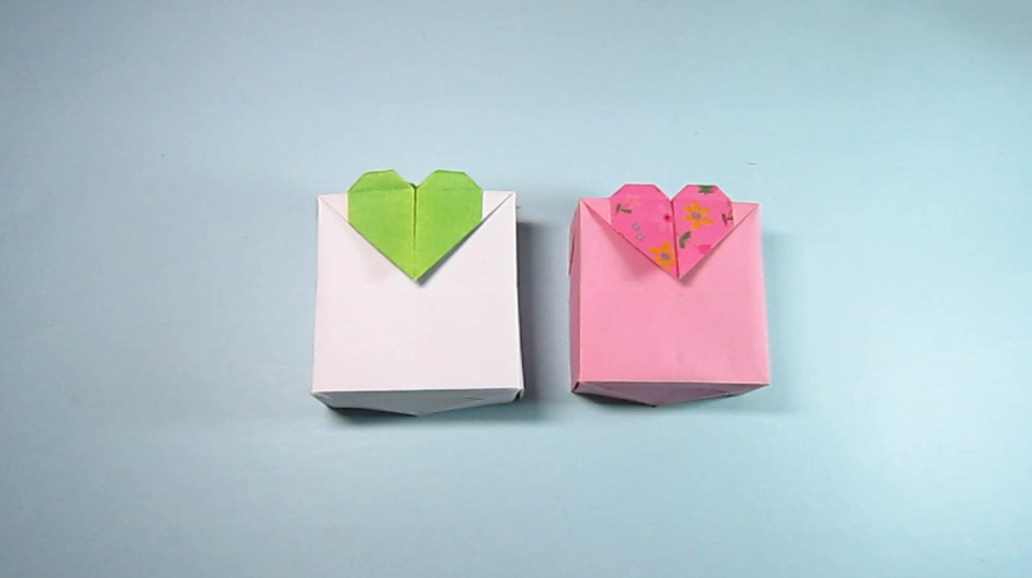 正方形纸折爱心盒子图片