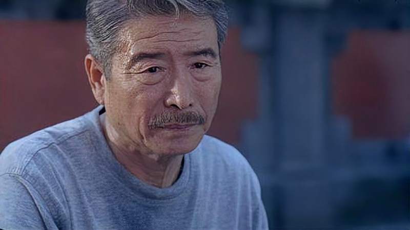  b>郎雄 /b>:扮演的父亲形象深入人心